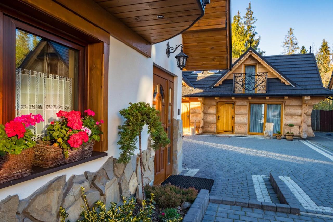 Lesny Dwor Bed & Breakfast มูชองค์ชิคแล ภายนอก รูปภาพ