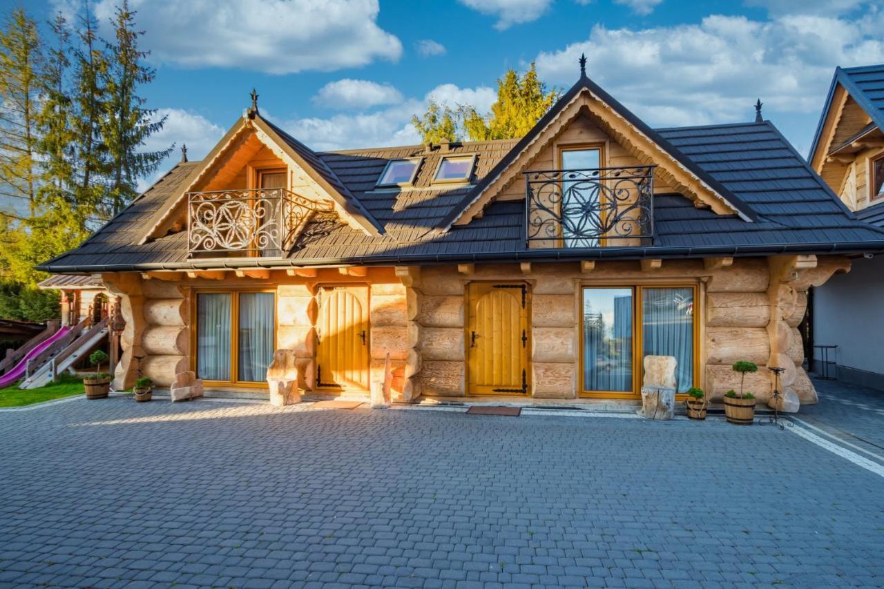 Lesny Dwor Bed & Breakfast มูชองค์ชิคแล ภายนอก รูปภาพ