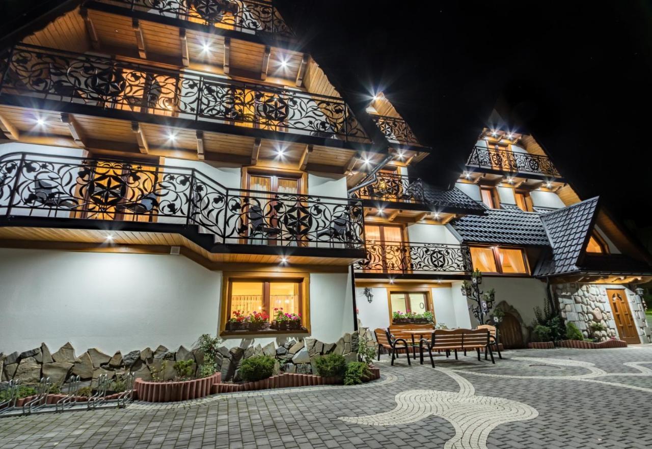 Lesny Dwor Bed & Breakfast มูชองค์ชิคแล ภายนอก รูปภาพ