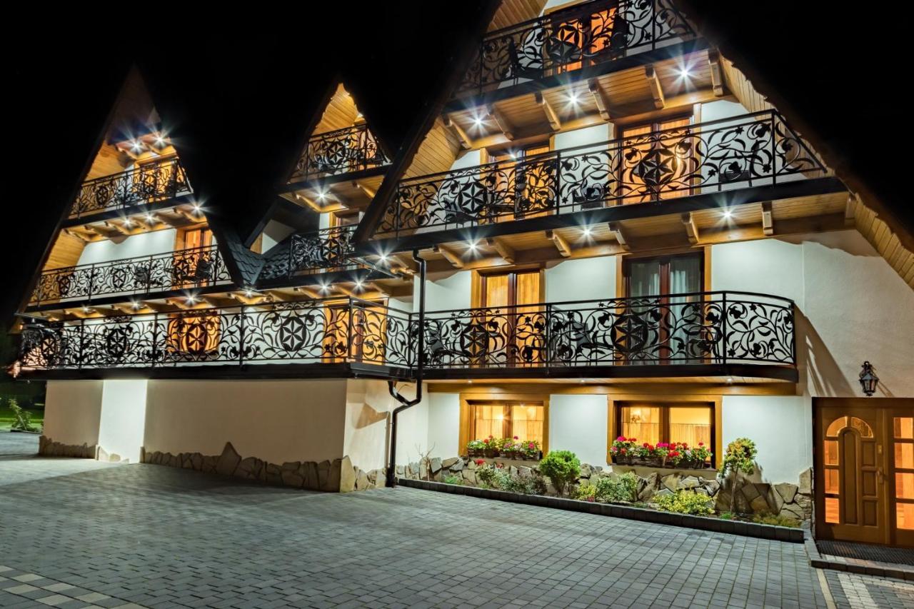 Lesny Dwor Bed & Breakfast มูชองค์ชิคแล ภายนอก รูปภาพ