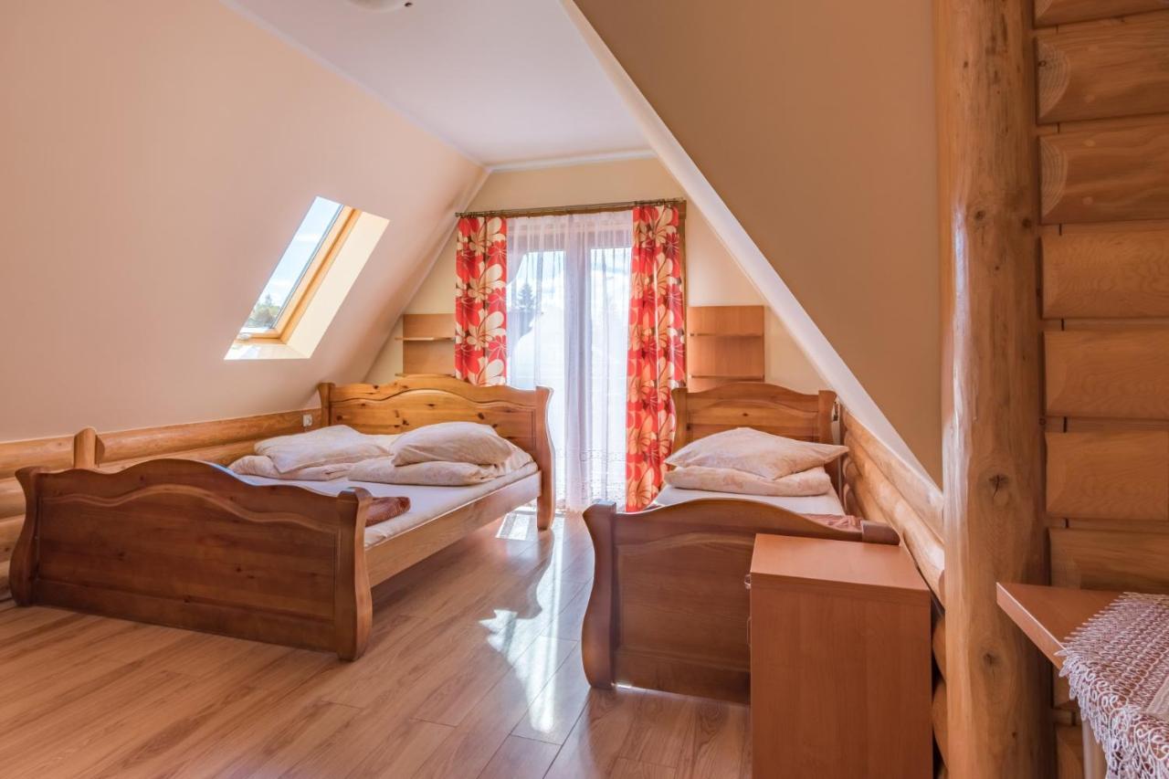 Lesny Dwor Bed & Breakfast มูชองค์ชิคแล ภายนอก รูปภาพ