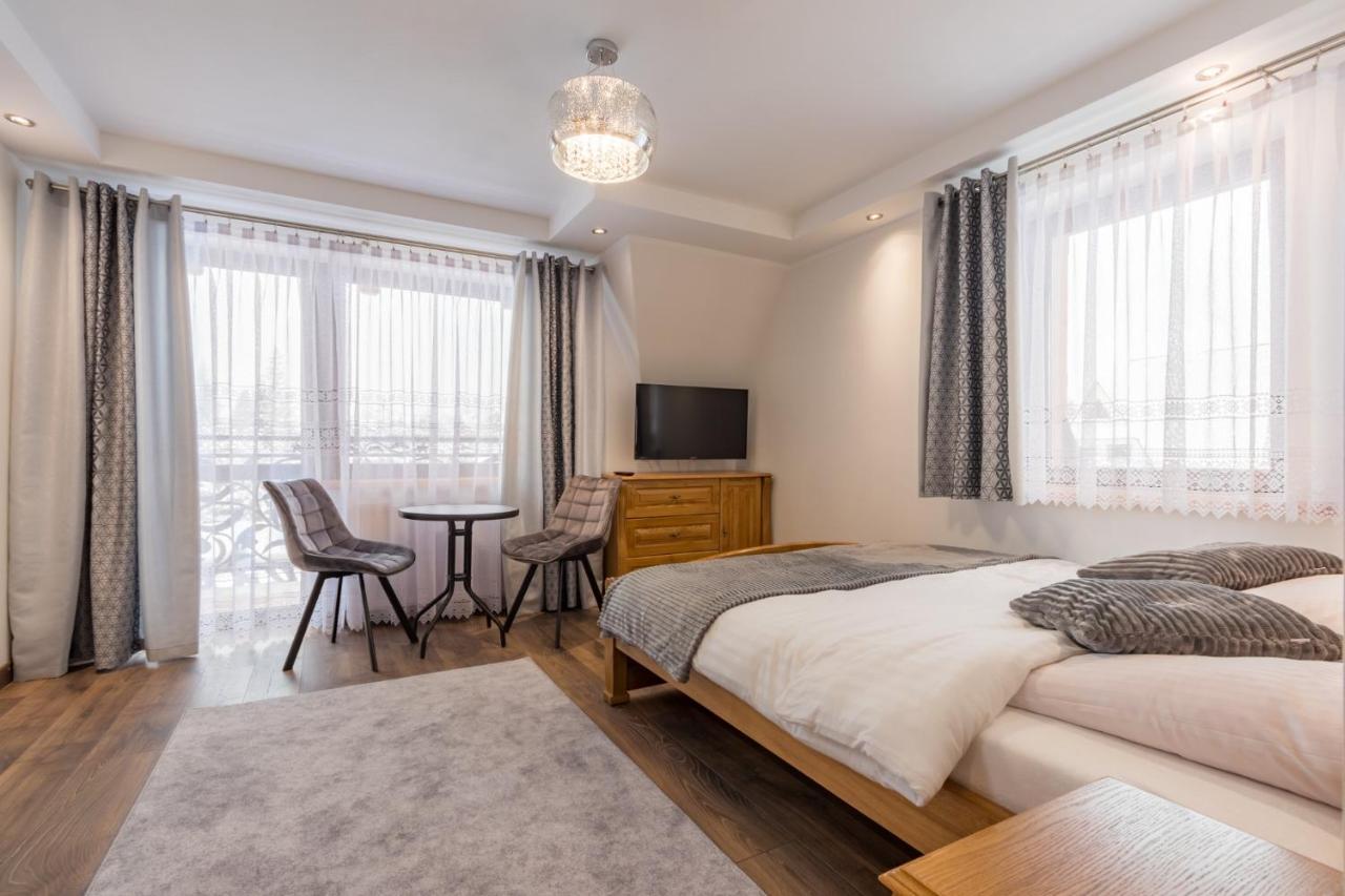 Lesny Dwor Bed & Breakfast มูชองค์ชิคแล ภายนอก รูปภาพ