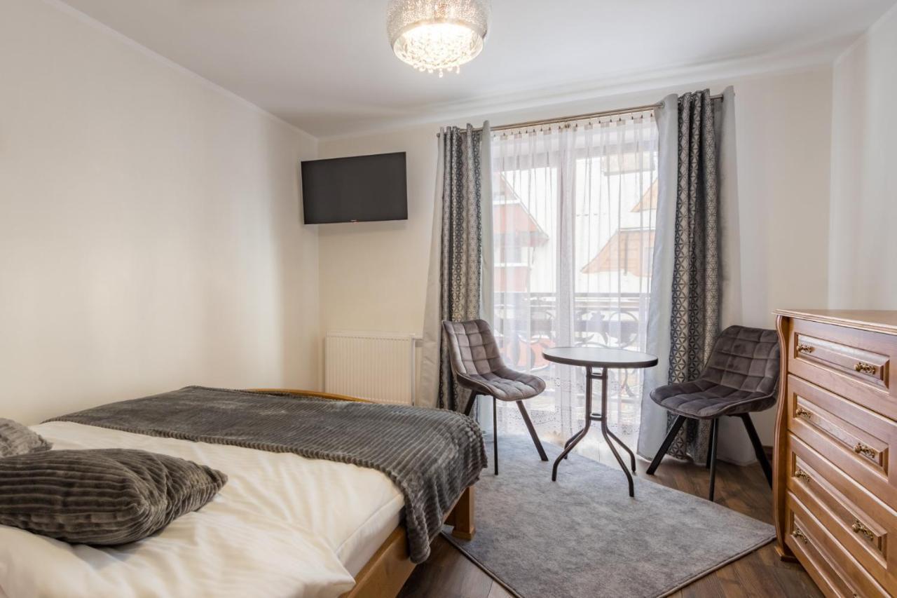 Lesny Dwor Bed & Breakfast มูชองค์ชิคแล ภายนอก รูปภาพ