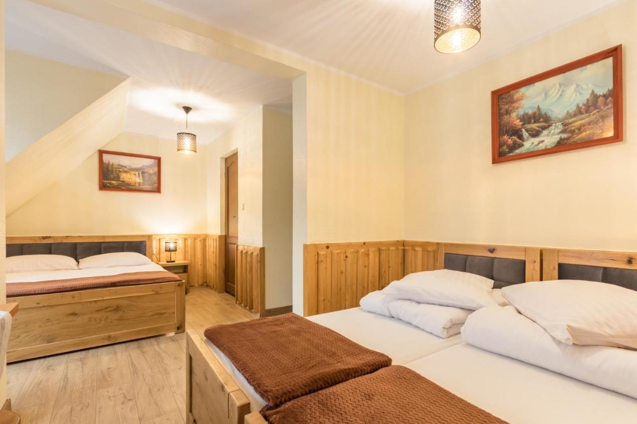 Lesny Dwor Bed & Breakfast มูชองค์ชิคแล ภายนอก รูปภาพ