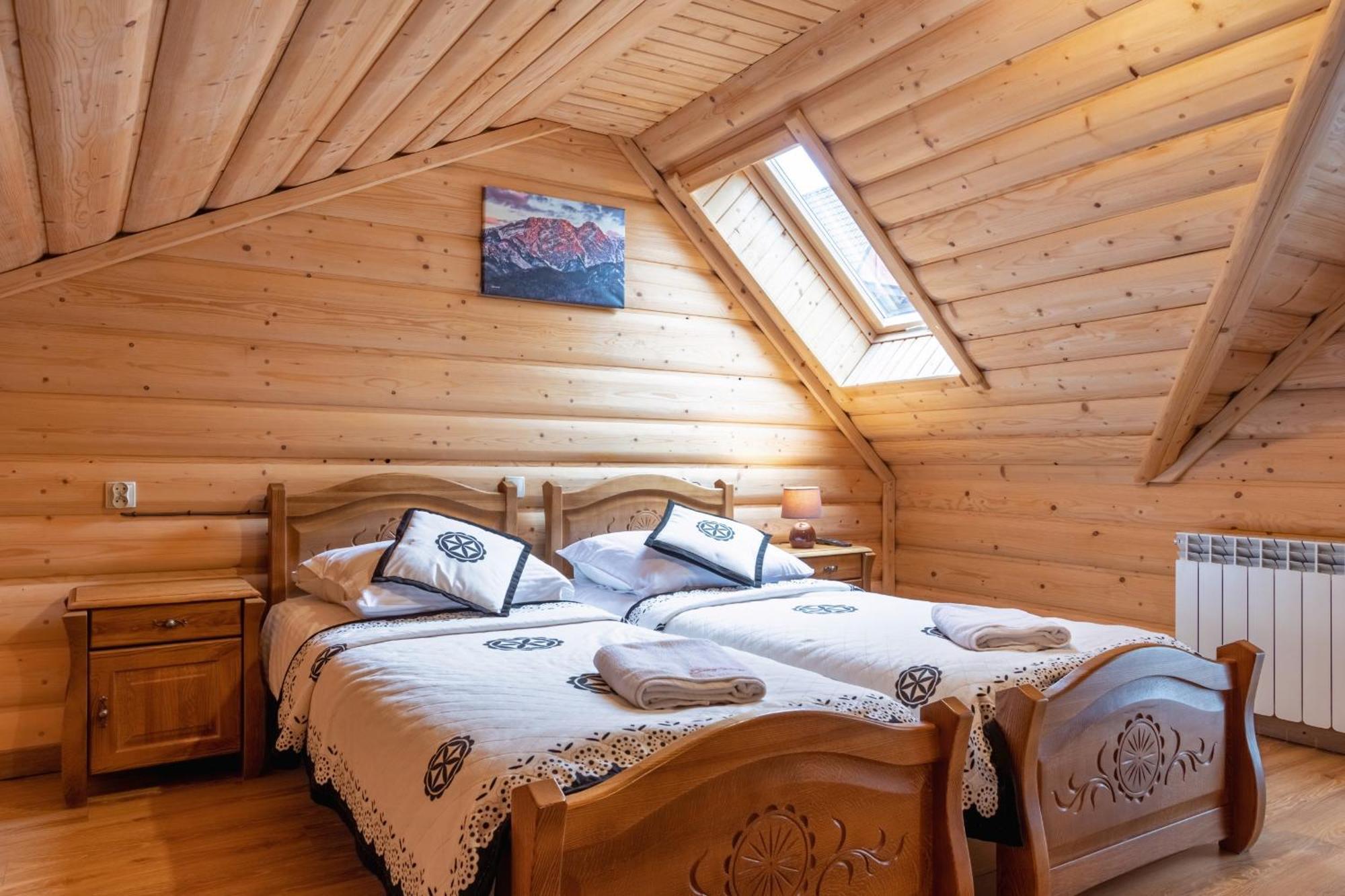 Lesny Dwor Bed & Breakfast มูชองค์ชิคแล ภายนอก รูปภาพ